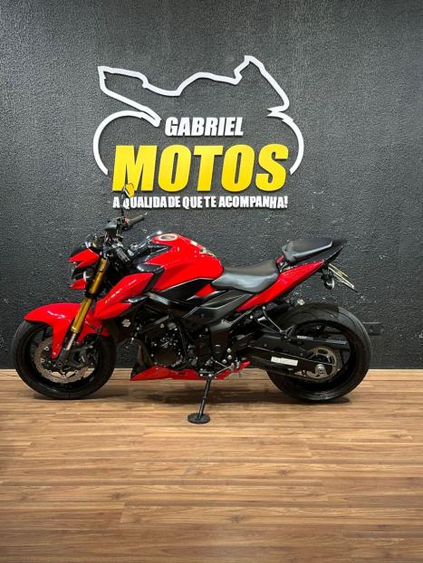 SUZUKI GSX-S 750 ABS, Foto 2