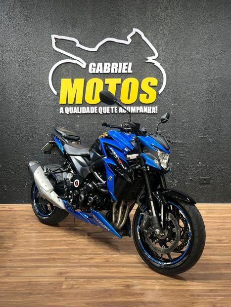 SUZUKI GSX-S 750 ABS, Foto 3
