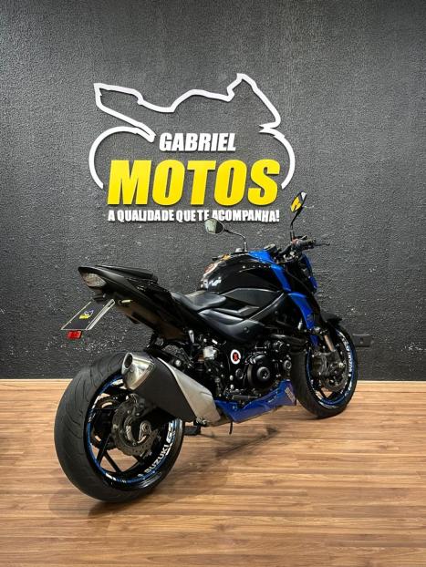 SUZUKI GSX-S 750 ABS, Foto 5