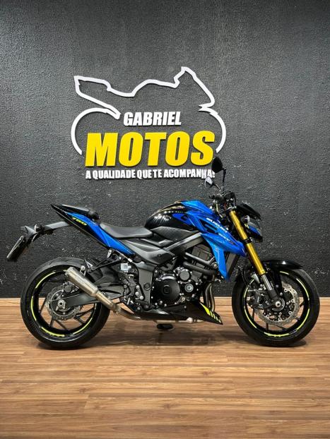 SUZUKI GSX-S 750 ABS, Foto 1