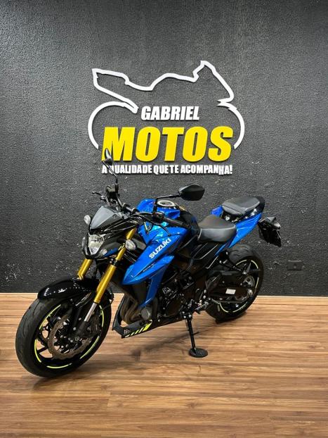 SUZUKI GSX-S 750 ABS, Foto 4