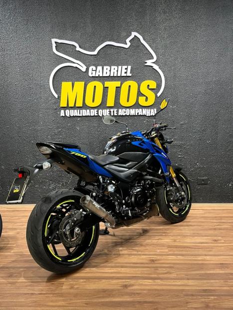 SUZUKI GSX-S 750 ABS, Foto 5