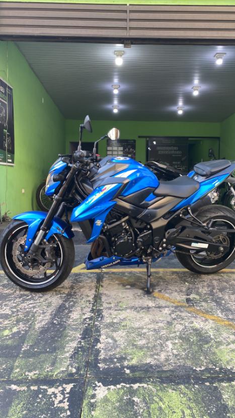 SUZUKI GSX-S 750 ABS, Foto 1