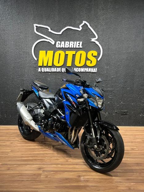 SUZUKI GSX-S 750 ABS, Foto 3