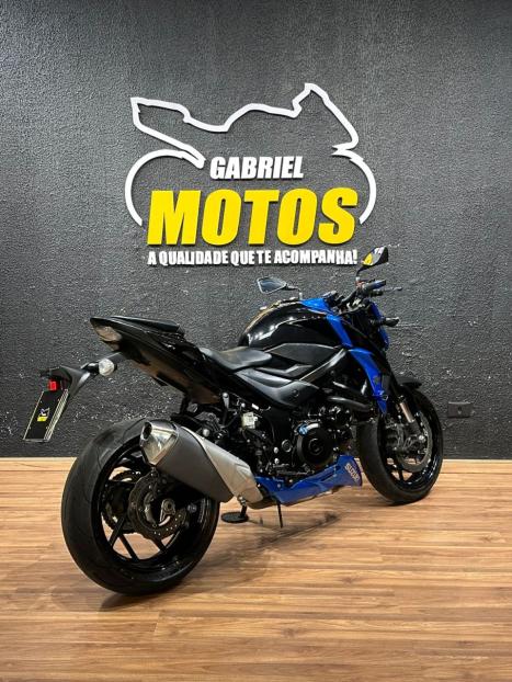 SUZUKI GSX-S 750 ABS, Foto 6