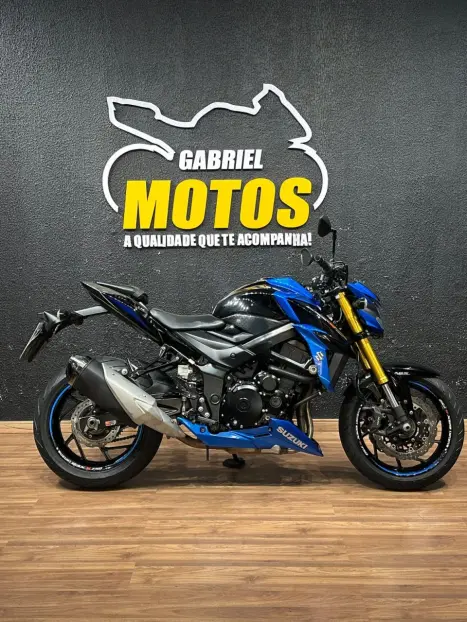 SUZUKI GSX-S 750 ABS, Foto 1