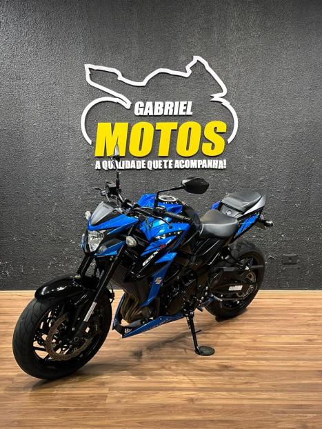 SUZUKI GSX-S 750 ABS, Foto 4
