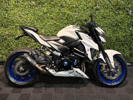 SUZUKI GSX-S 750 ABS, Foto 1