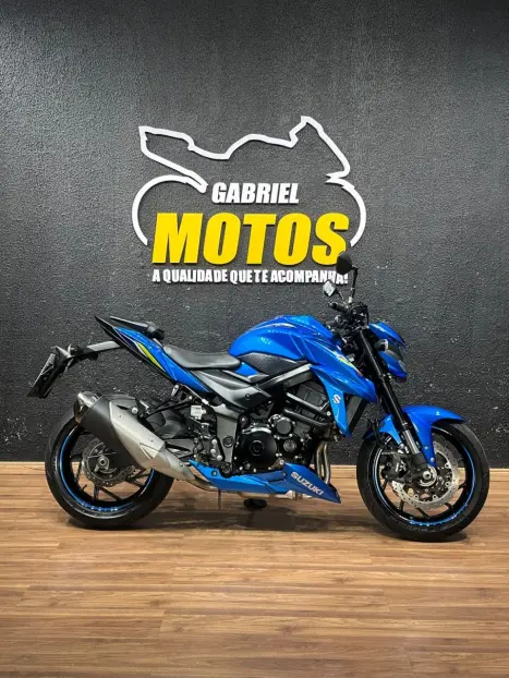 SUZUKI GSX-S 750 ABS, Foto 1