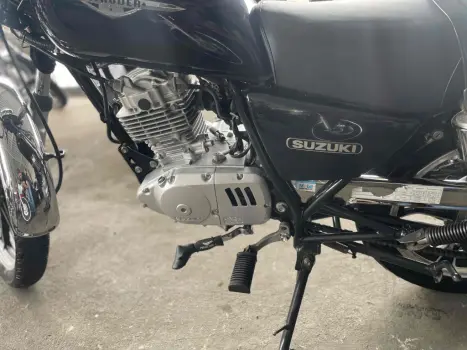 SUZUKI Intruder 125 , Foto 9 SUZUKI Intruder 125 , Foto 9