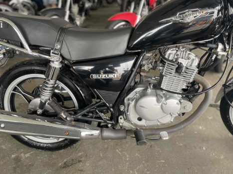 SUZUKI Intruder 125 , Foto 2 SUZUKI Intruder 125 , Foto 2