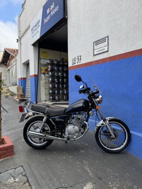 SUZUKI Intruder 125 , Foto 1
