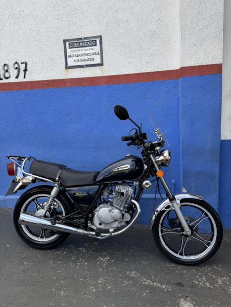 SUZUKI Intruder 125 , Foto 3