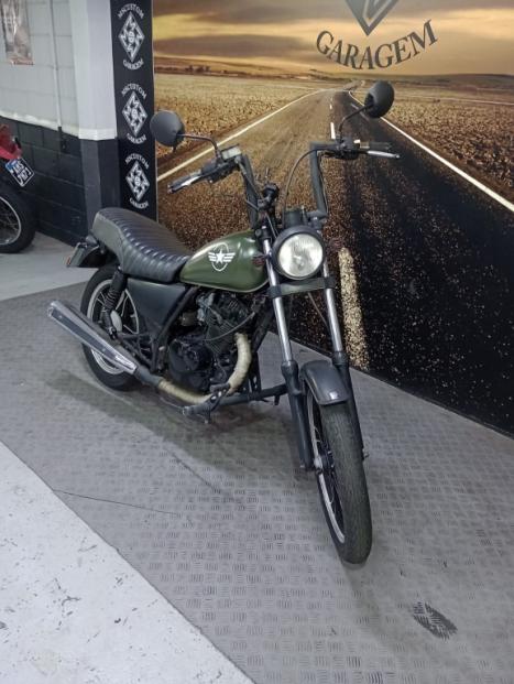 SUZUKI Intruder 125 , Foto 2