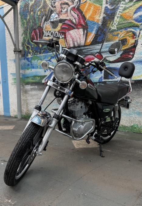 SUZUKI Intruder 125 , Foto 2