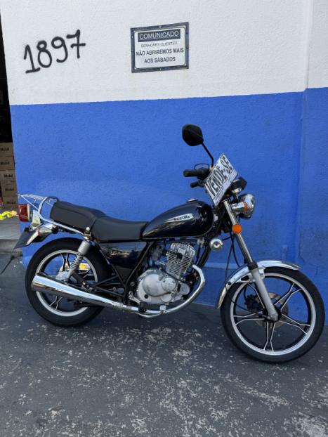 SUZUKI Intruder 125 , Foto 2