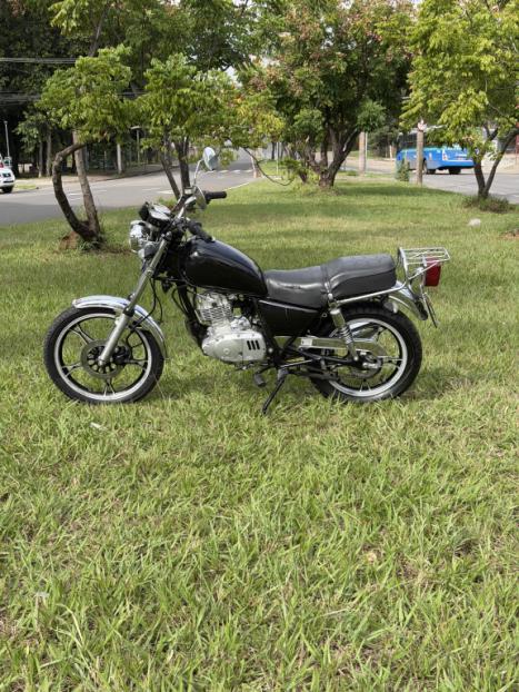 SUZUKI Intruder 125 , Foto 5