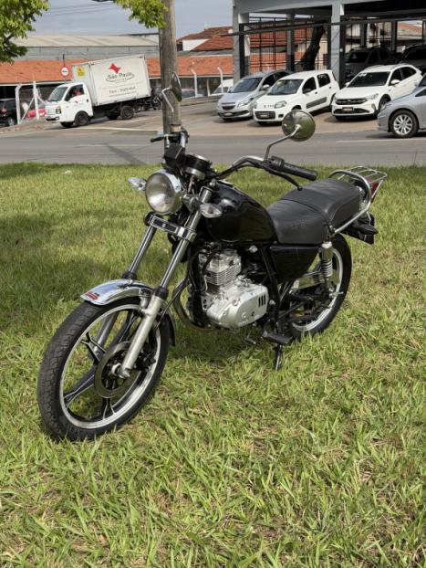 SUZUKI Intruder 125 , Foto 6