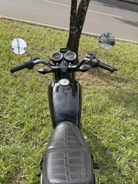SUZUKI Intruder 125 , Foto 10