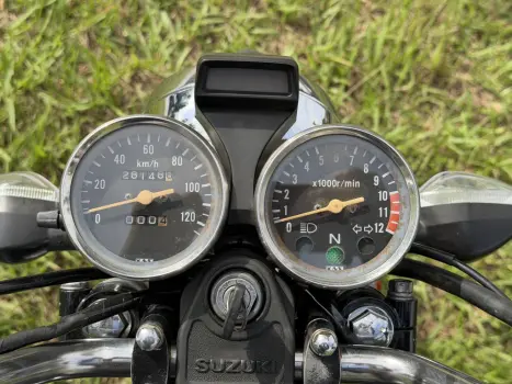 SUZUKI Intruder 125 , Foto 11
