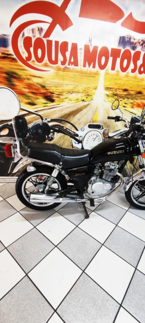 SUZUKI Intruder 125 , Foto 2