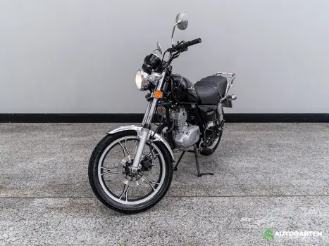 SUZUKI Intruder 125 , Foto 1