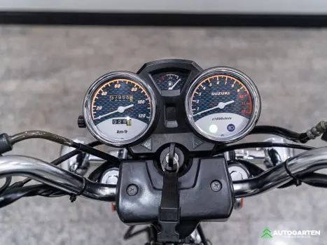 SUZUKI Intruder 125 , Foto 5