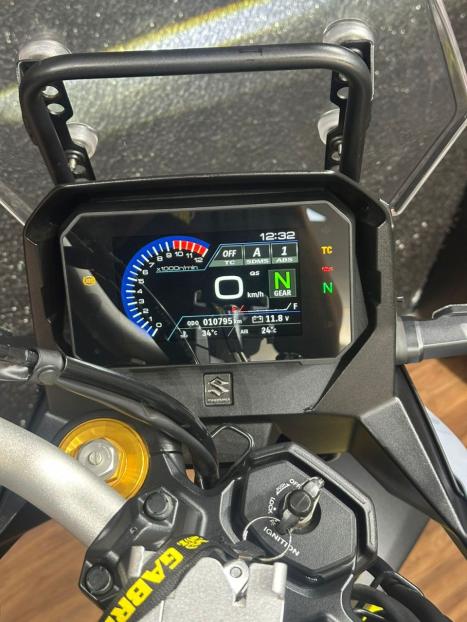 SUZUKI V-Strom 800 DE , Foto 7