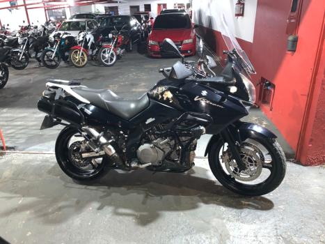 SUZUKI V-Strom DL 1000 , Foto 1