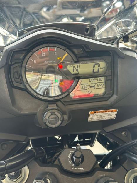 SUZUKI V-Strom DL 1000 XT , Foto 7