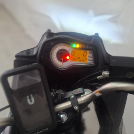 SUZUKI V-Strom DL 650 ABS, Foto 3
