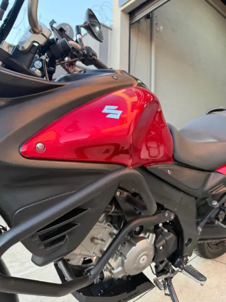 SUZUKI V-Strom DL 650 ABS, Foto 9