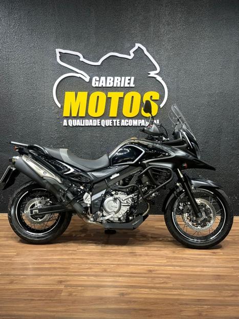 SUZUKI V-Strom DL 650 XT, Foto 1