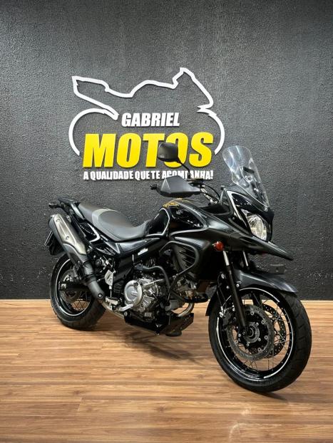 SUZUKI V-Strom DL 650 XT, Foto 3