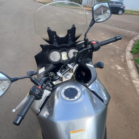 SUZUKI V-Strom DL 650 ABS, Foto 3