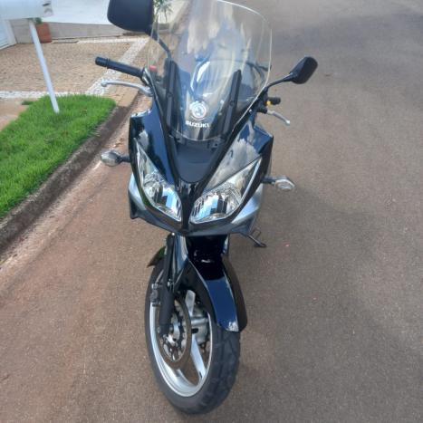 SUZUKI V-Strom DL 650 ABS, Foto 4
