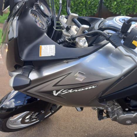 SUZUKI V-Strom DL 650 ABS, Foto 5