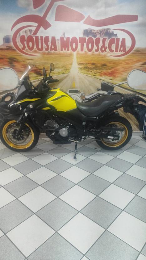 SUZUKI V-Strom DL 650 ABS, Foto 2
