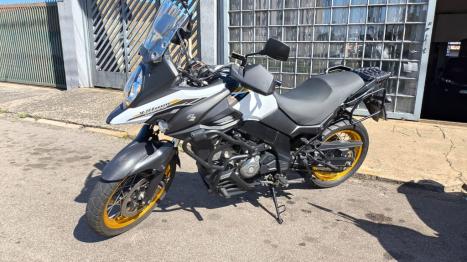 SUZUKI V-Strom DL 650 XT, Foto 2