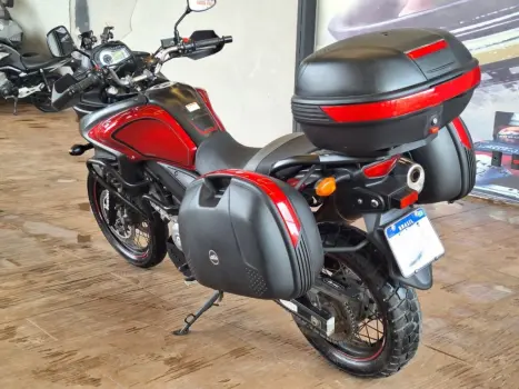 SUZUKI V-Strom DL 650 XT, Foto 3