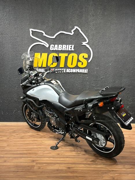 SUZUKI V-Strom DL 650 ABS, Foto 6