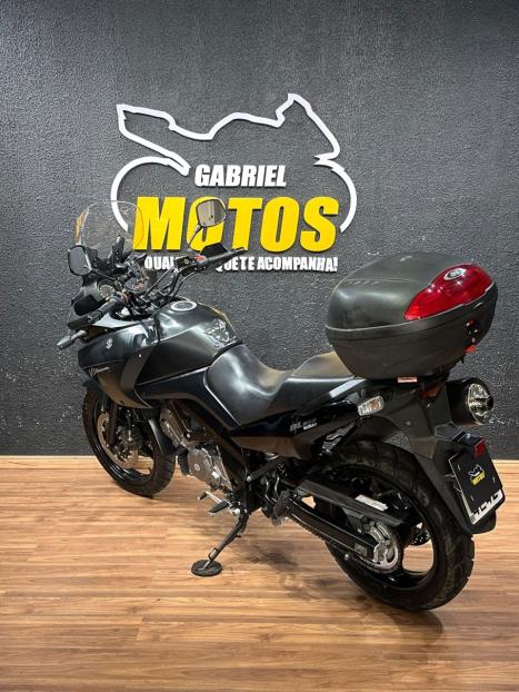 SUZUKI V-Strom DL 650 , Foto 6