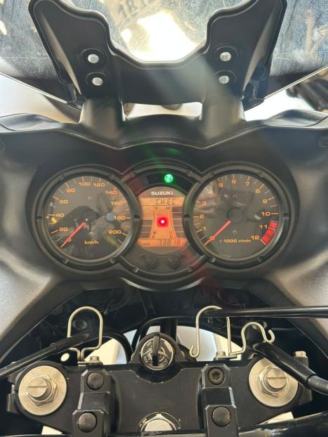 SUZUKI V-Strom DL 650 , Foto 7