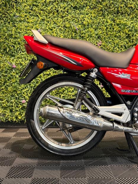 SUZUKI Yes 125 EN, Foto 3