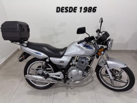 SUZUKI Yes 125 EN, Foto 3