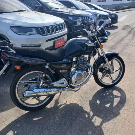 SUZUKI Yes 125 EN, Foto 7