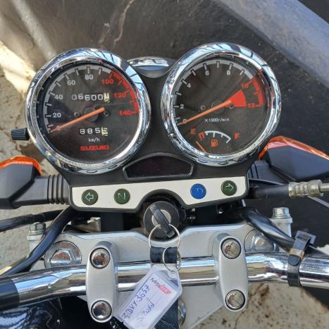 SUZUKI Yes 125 EN, Foto 10
