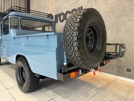 TOYOTA Bandeirante , Foto 10