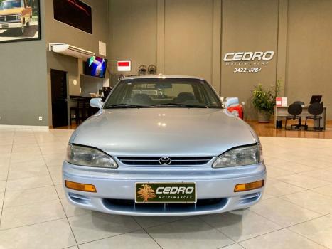 TOYOTA Camry 2.2 16V 4P LE AUTOMÁTICO, Foto 8 TOYOTA Camry 2.2 16V 4P LE AUTOMÁTICO, Foto 8