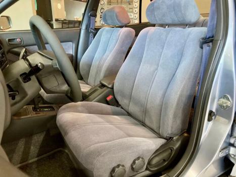 TOYOTA Camry 2.2 16V 4P LE AUTOMÁTICO, Foto 9 TOYOTA Camry 2.2 16V 4P LE AUTOMÁTICO, Foto 9